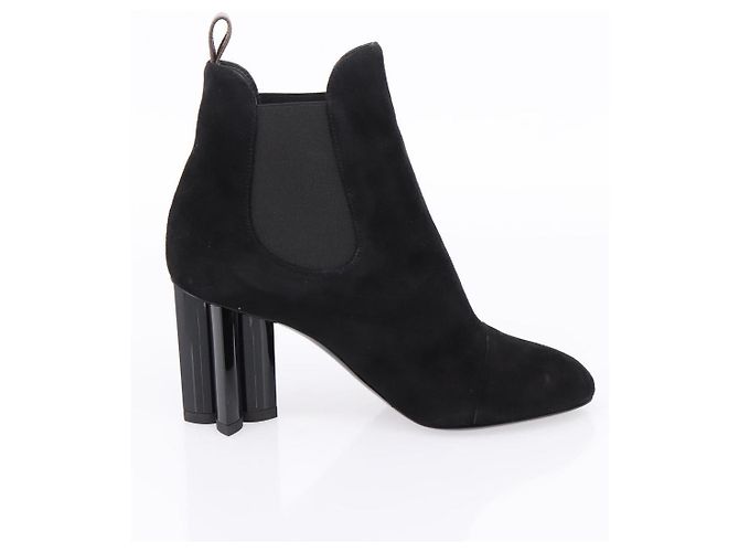 LOUIS VUITTON Botines de Gamuza 37 Negro LV Auth 204943M - vista 4