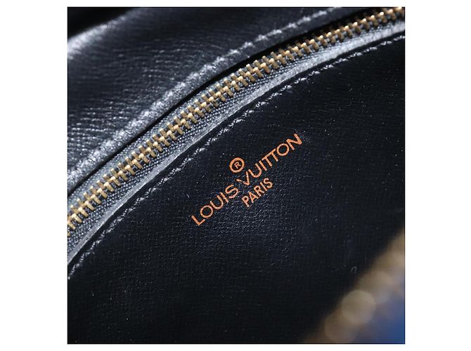 Borsa a tracolla LOUIS VUITTON Epi Jeune Fille MM Toledo Blue M52155 LV Auth ep16006 - vista 22