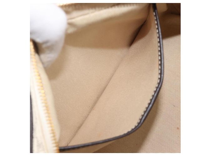 Céline CELINE Macadam Canvas Boston Bag PVC Leather White Gold Auth 206111V Weiß Golden - Ansicht 24