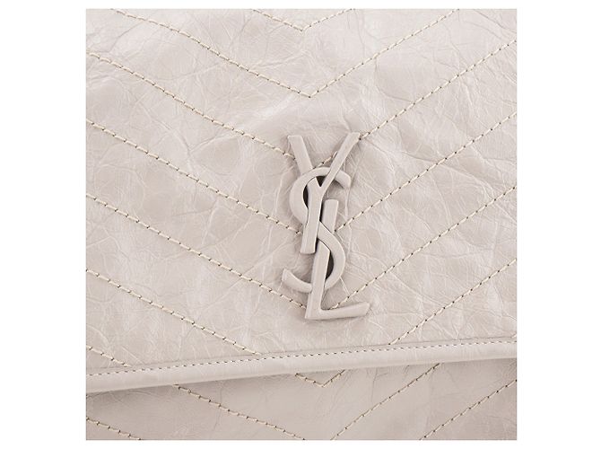 Autre Marque SAINT LAURENT - Borsa a tracolla Niki Medium Saint Laurent in pelle stropicciata grigia Grigio - vista 5