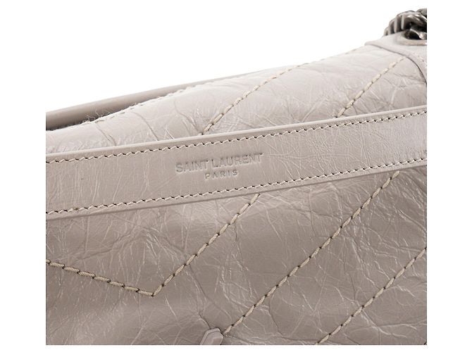 Autre Marque SAINT LAURENT - Borsa a tracolla Niki Medium Saint Laurent in pelle stropicciata grigia Grigio - vista 6