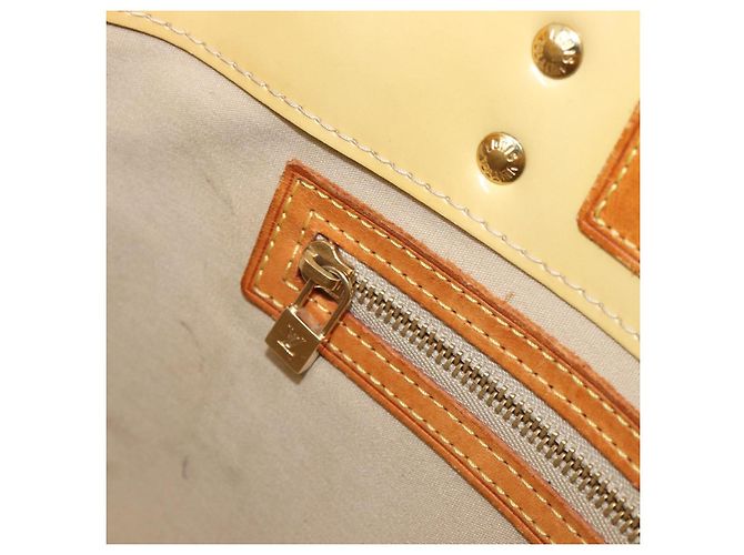LOUIS VUITTON Monogram Vernis Reade PM Hand Bag Beige M91144 LV Auth bs37196 - vista 24