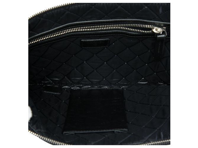 Clutch Chanel Je Ne Suis Pas En Solde in vitello invecchiato nero - vista 4