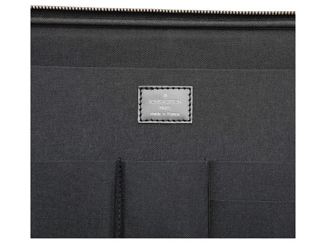 Mala de Negócios Louis Vuitton Taiga Porte Ordinateur Odessa Preta Preto - vista 5