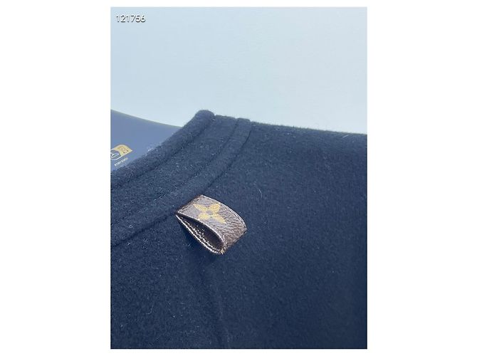 Louis Vuitton Reversible Wool Coat Black Multiple colors - view 3