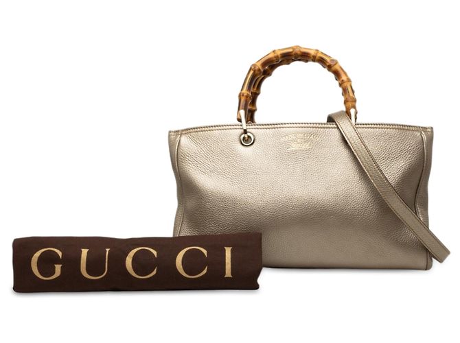 Bamboo Borsa Gucci Medium Shopper Satchel in pelle di vitello dorata con bambù D'oro - vista 7