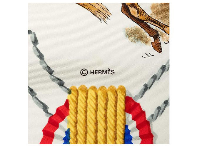 Lenço de seda Hermès Cadre Noir branco 90 Scarves - vista 6