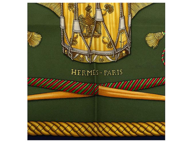 Foulard di seta Hermès Les Tambours Verde 90 Scarves - vista 3
