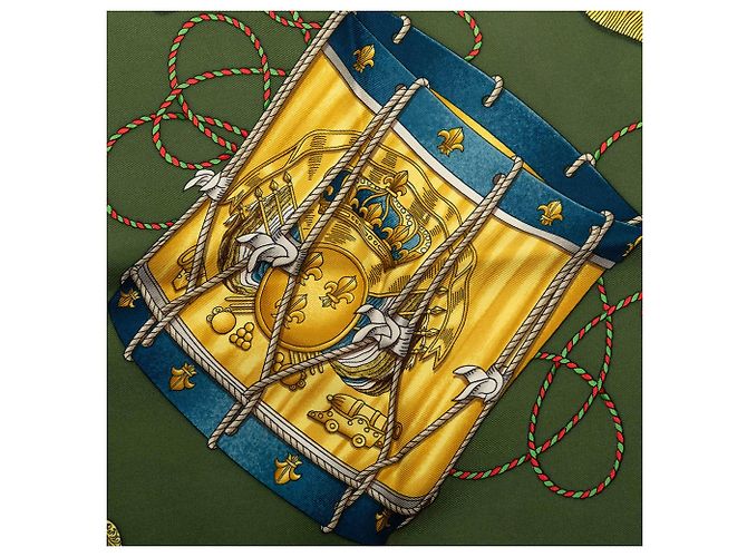 Foulard di seta Hermès Les Tambours Verde 90 Scarves - vista 6