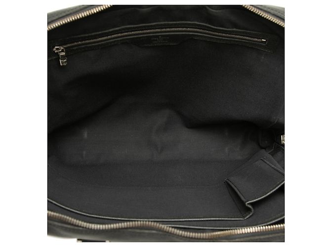 Borsa da Lavoro Louis Vuitton Taiga Igor Briefcase Nera Nero - vista 4