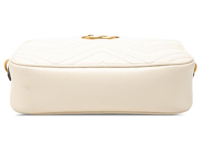 Borsa a tracolla Gucci Small GG Marmont Matelasse in pelle di vitello marrone - vista 3