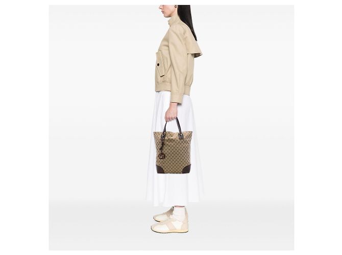 Borsa Tote Gucci Large GG Canvas con charm GG Beige - vista 6