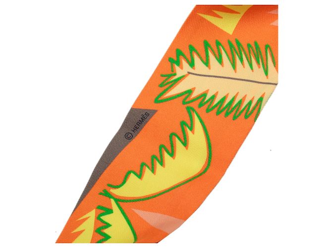 Pañuelo Twilly de seda Hermès Sea Surf and Fun Naranja - vista 4
