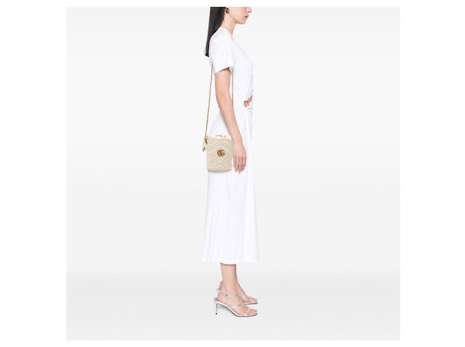 Bolsa Bucket Gucci Small GG Marmont Matelassé em couro de bezerro branca Branco - vista 6