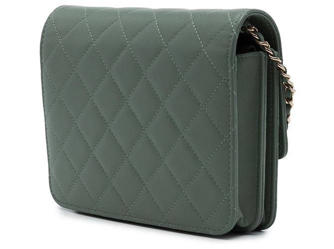 Borsa a tracolla Chanel CC Square Quilted Lambskin Wallet on Chain Verde - vista 2