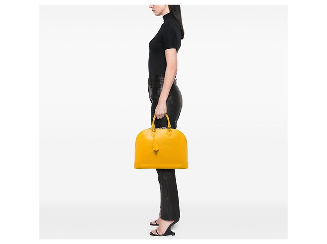 Borsa Louis Vuitton Epi Alma GM Gialla Giallo - vista 6
