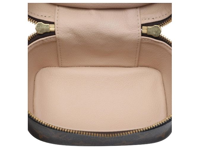 Necessaire Louis Vuitton Monogram Nice Nano castanho Marrom - vista 4