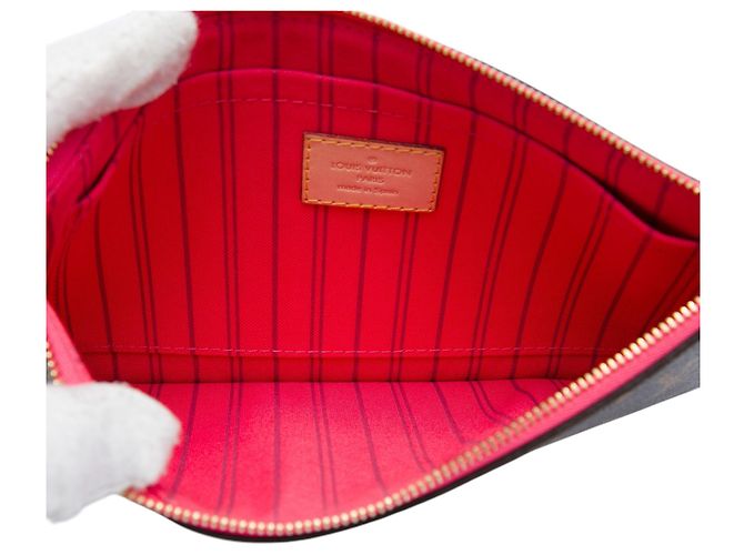 Pouch Louis Vuitton Monogram Neverfull MM Marrone - vista 4