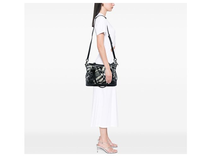Burberry Medium Beat Check Nylon Lowry Satchel in Grau - Ansicht 5