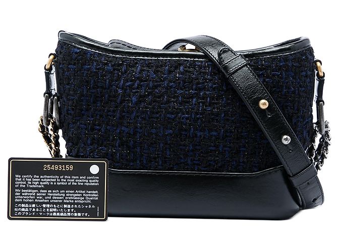 Borsa a tracolla Chanel Gabrielle Small in tweed nero - vista 6