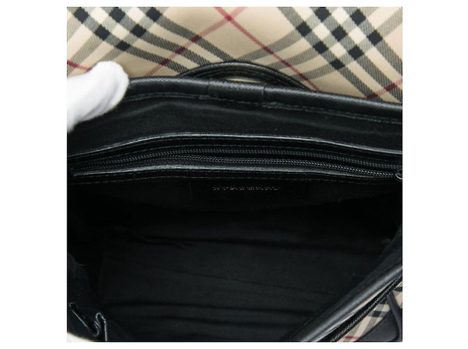 Borsa a tracolla Burberry Nova Check in tela nera Nero - vista 4