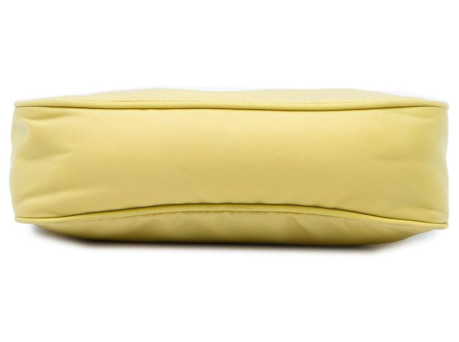 Bolsa de Ombro Prada Mini Tessuto Re Edition 2000 Amarela Amarelo - vista 3