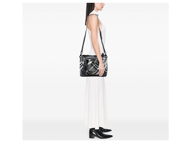 Burberry Medium Beat Check Nylon Lowry Satchel in Grau - Ansicht 7