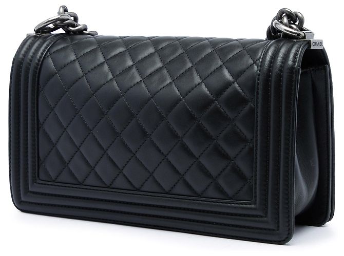 Borsa a tracolla Chanel Boy Flap in pelle d'agnello matelassé, nera, dimensione Old Medium Nero - vista 2