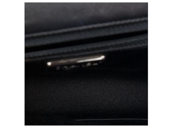 Chanel Fresh Air Clutch aus gestepptem Lammleder in Rot - Ansicht 4