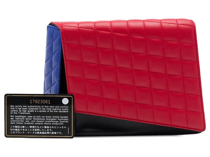 Chanel Fresh Air Clutch aus gestepptem Lammleder in Rot - Ansicht 7