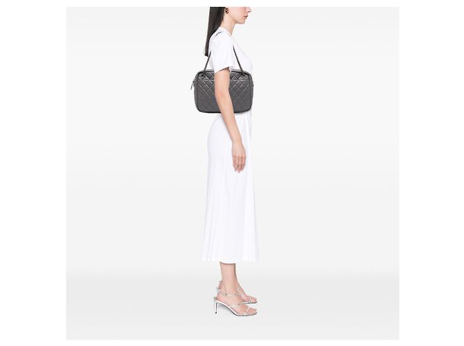 Borsa Camera Chanel Reissue 2.55 Large in pelle di vitello invecchiata matelassé Grigia Grigio - vista 6
