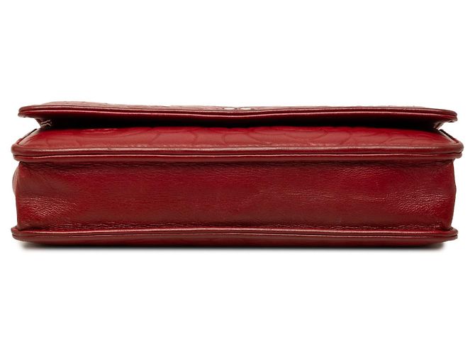 Borsa a tracolla Chanel CC rossa in nappa embossed con camelia, Wallet On Chain Rosso - vista 3