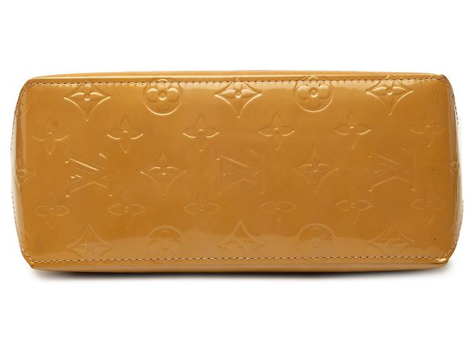 Bolsa Louis Vuitton Monogram Vernis Reade PM Bege - vista 3