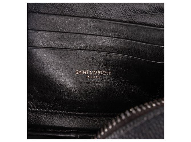 Autre Marque Borsa Lou Camera Mini Monogramma Monochrome in pelle Grain de Poudre nera Saint Laurent Nero - vista 5