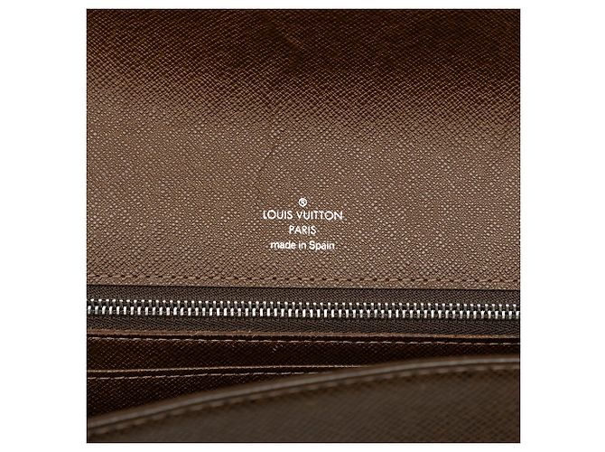 Borsa a Pochette Louis Vuitton Taiga Selenga Marrone - vista 5