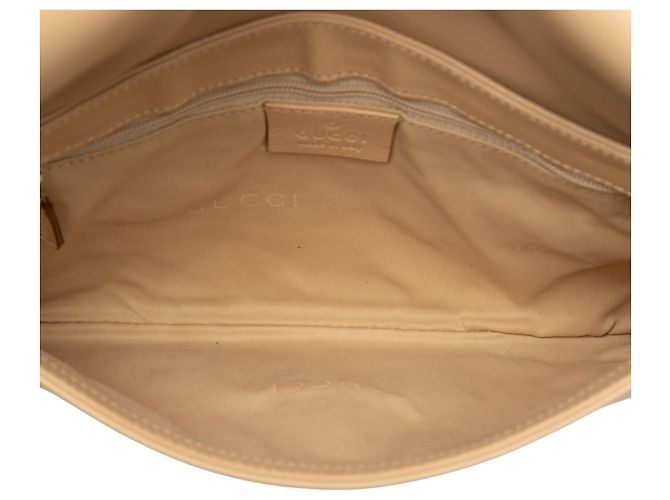 Bolsa de ombro com corrente Gucci em couro de bezerro bege - vista 4