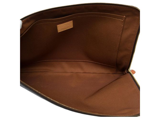 Borsa pochette Louis Vuitton Monogram Etui Voyage GM Marrone - vista 4