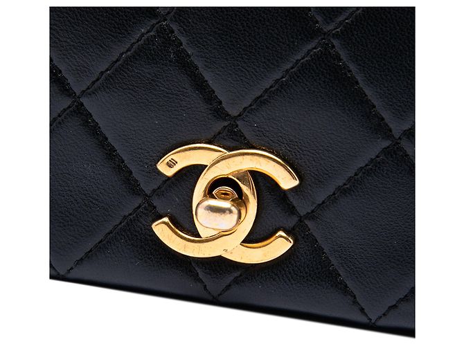 Borsa a tracolla Chanel Medium Quilted Lambskin Full Flap nera Nero - vista 5