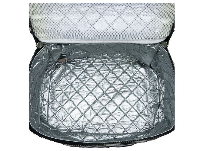 Chanel CC Canvas Gingham Lunch Box Schultertasche in Schwarz - Ansicht 4