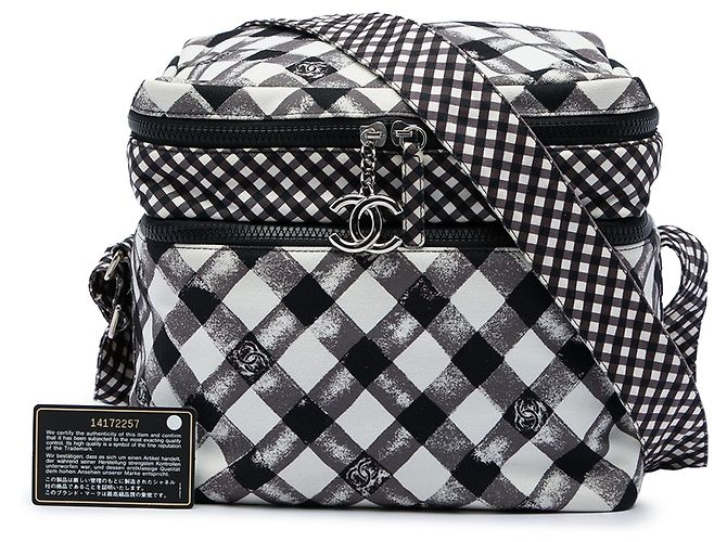 Chanel CC Canvas Gingham Lunch Box Schultertasche in Schwarz - Ansicht 7