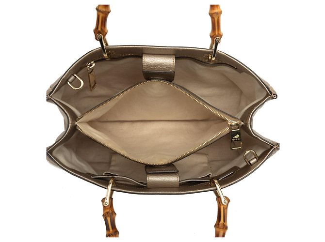 Bamboo Borsa Gucci Medium Shopper Satchel in vitello dorata con bambù D'oro - vista 4