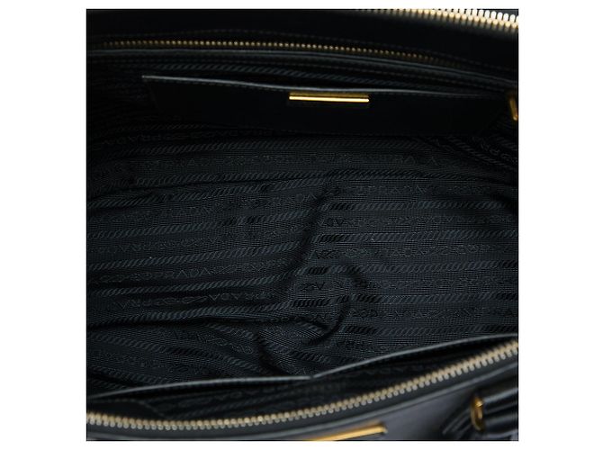 Bolsa Prada Medium Saffiano Lux Galleria Double Zip Preta Preto - vista 5