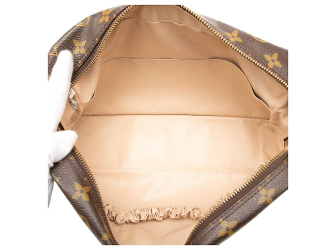 Borsa a pochette Louis Vuitton Monogram Trousse Toilette 28 Marrone - vista 4