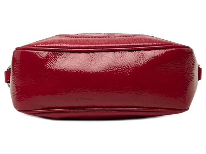 Borsa a tracolla Gucci Soho Disco in vernice rosa - vista 3