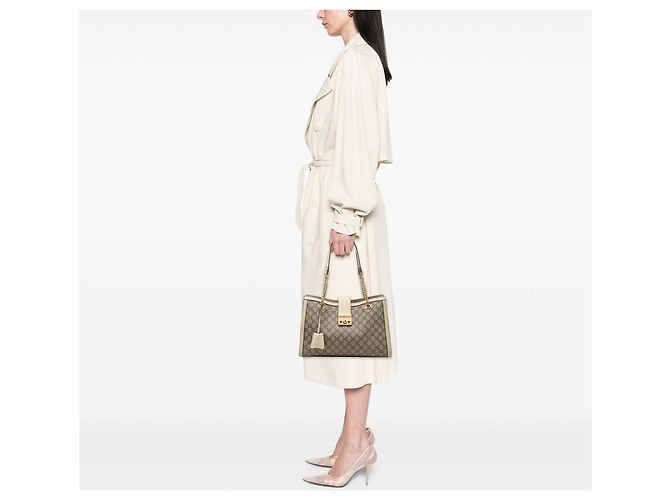 Padlock Borsa Tote Gucci Medium GG Supreme con Lucchetto Beige - vista 6
