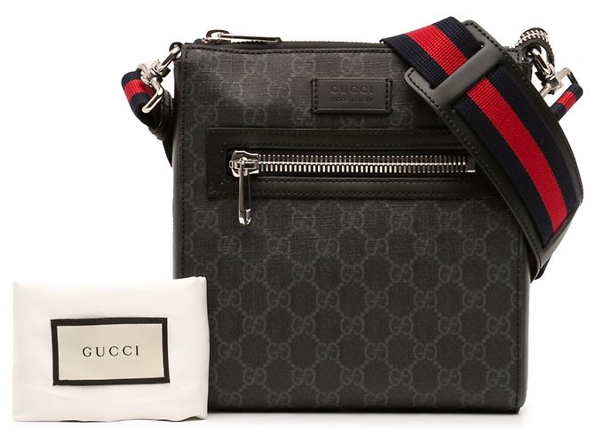 Bolsa Messenger Gucci Small GG Supreme Web Preta Preto - vista 7