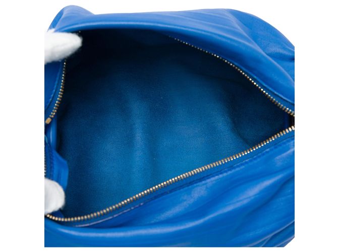 Borsa a tracolla LOEWE Pleated Nappa Bracelet Pouch Blu - vista 4