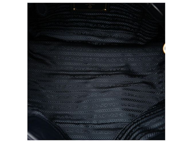Prada Soft Calf Trimmed Tessuto Satchel in Schwarz - Ansicht 4