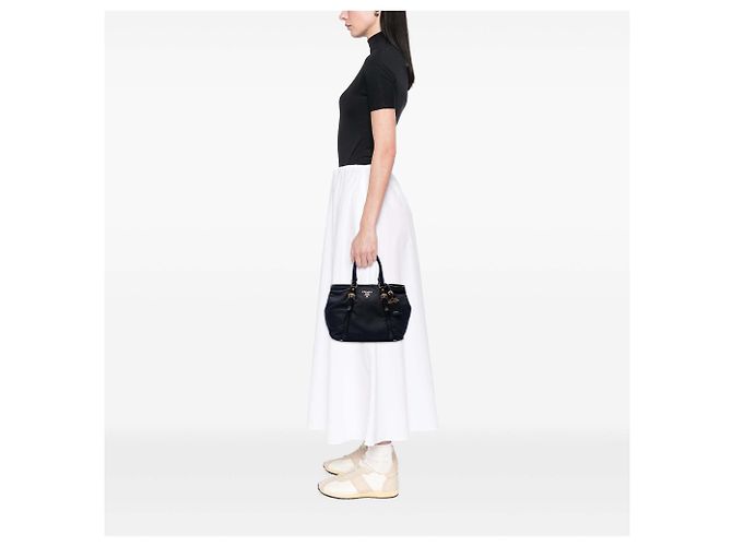 Prada Soft Calf Trimmed Tessuto Satchel in Schwarz - Ansicht 6