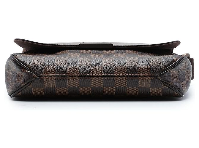Borsa a tracolla Louis Vuitton District PM Damier Ebene Marrone - vista 3